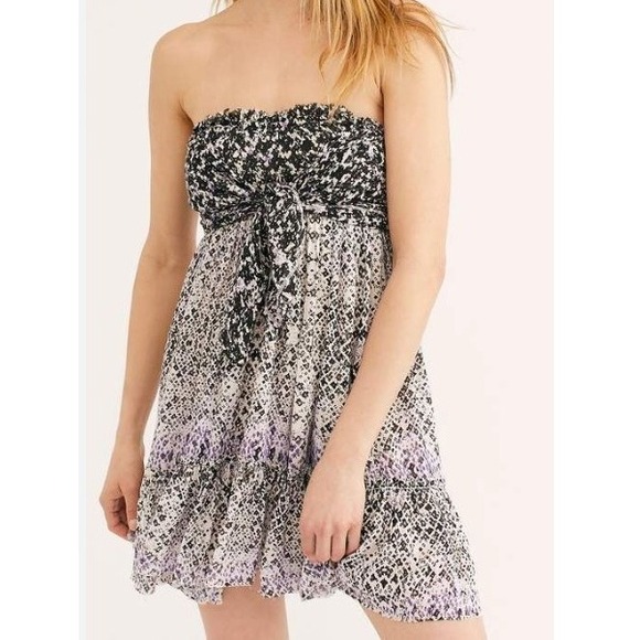 Free People Dresses & Skirts - FP One Bali Nights Mini Dress LG Strapless Black White Festival Concert